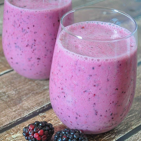 Green Tea Blackberry Banana Smoothie Green Tea Blackberry Banana Smoothie