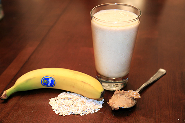 Peanut Butter Oatmeal Smoothie Peanut Butter Oatmeal Smoothie
