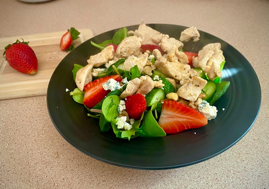 Summer Strawberry Salad